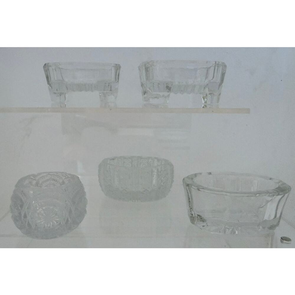 Vtg Clear Glass Salt Cellar Nail Art Dish Butter Collect Cottage Tea Entertain